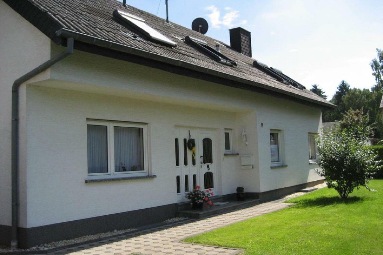 Ferienwohnung In Der Vulkaneifel Ulmen Esterno foto